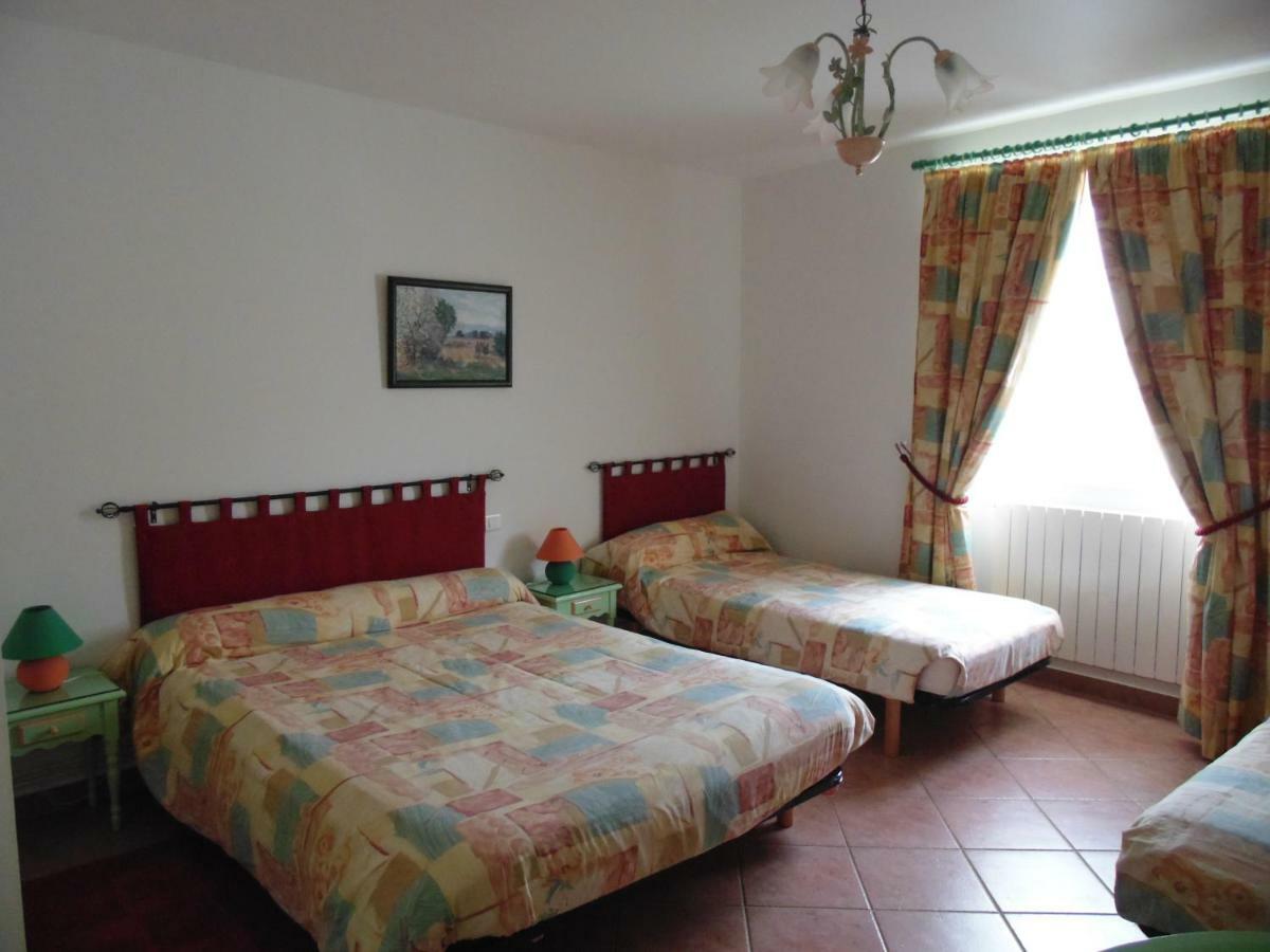 Chambres D'Hotes Lou Jassou Lapanouse-de-Cernon Bagian luar foto